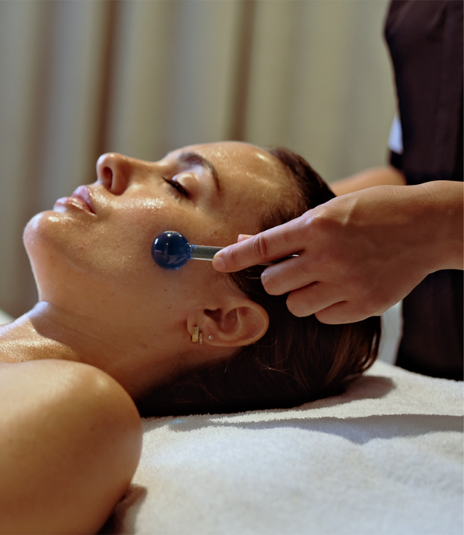 L’Expertise Neo-Sérum Longévité & Lumière